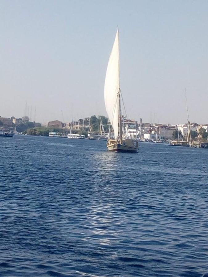 Готель Nile Felucca Adventure Асуан Екстер'єр фото