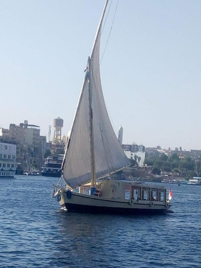 Готель Nile Felucca Adventure Асуан Екстер'єр фото
