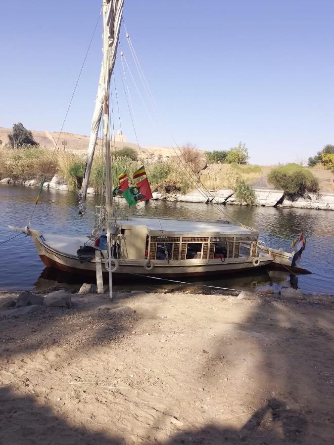 Готель Nile Felucca Adventure Асуан Екстер'єр фото