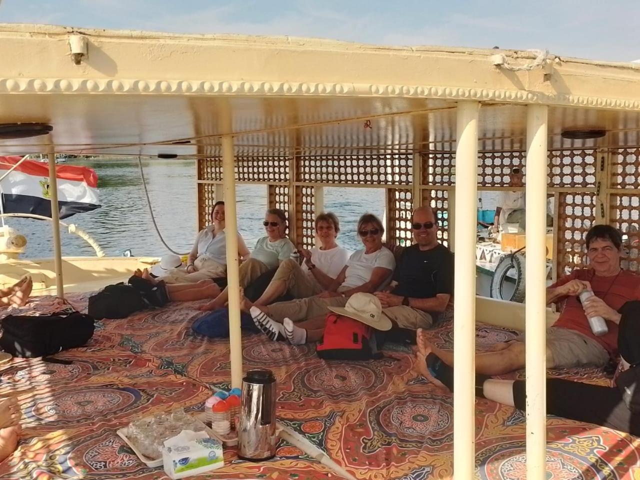 Готель Nile Felucca Adventure Асуан Екстер'єр фото