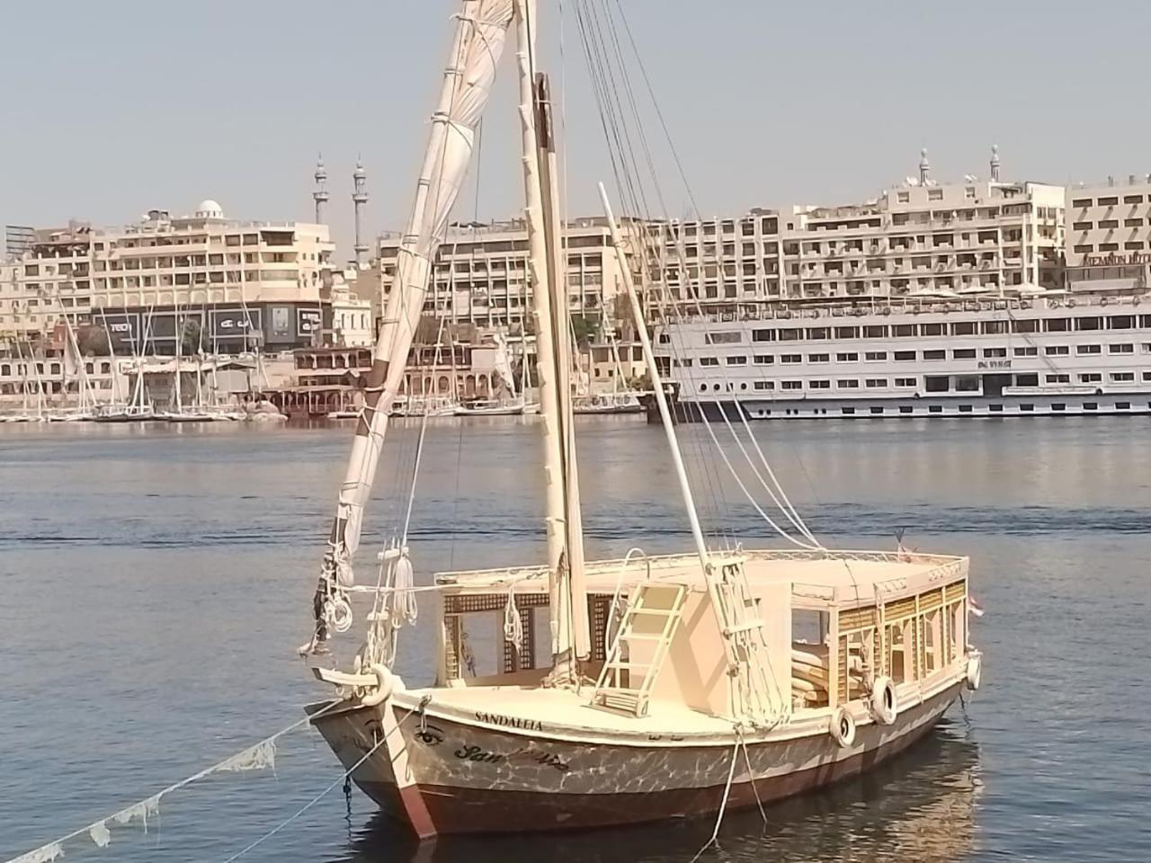 Готель Nile Felucca Adventure Асуан Екстер'єр фото
